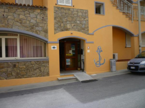  Hotel L'Ancora  Santa Teresa di Gallura